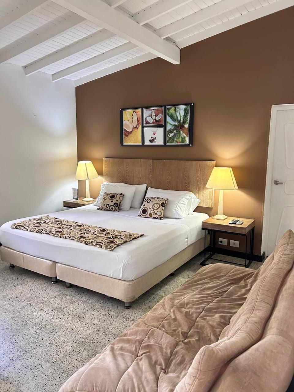 Hotel Aromax Del Campestre Μεντεγίν Εξωτερικό φωτογραφία