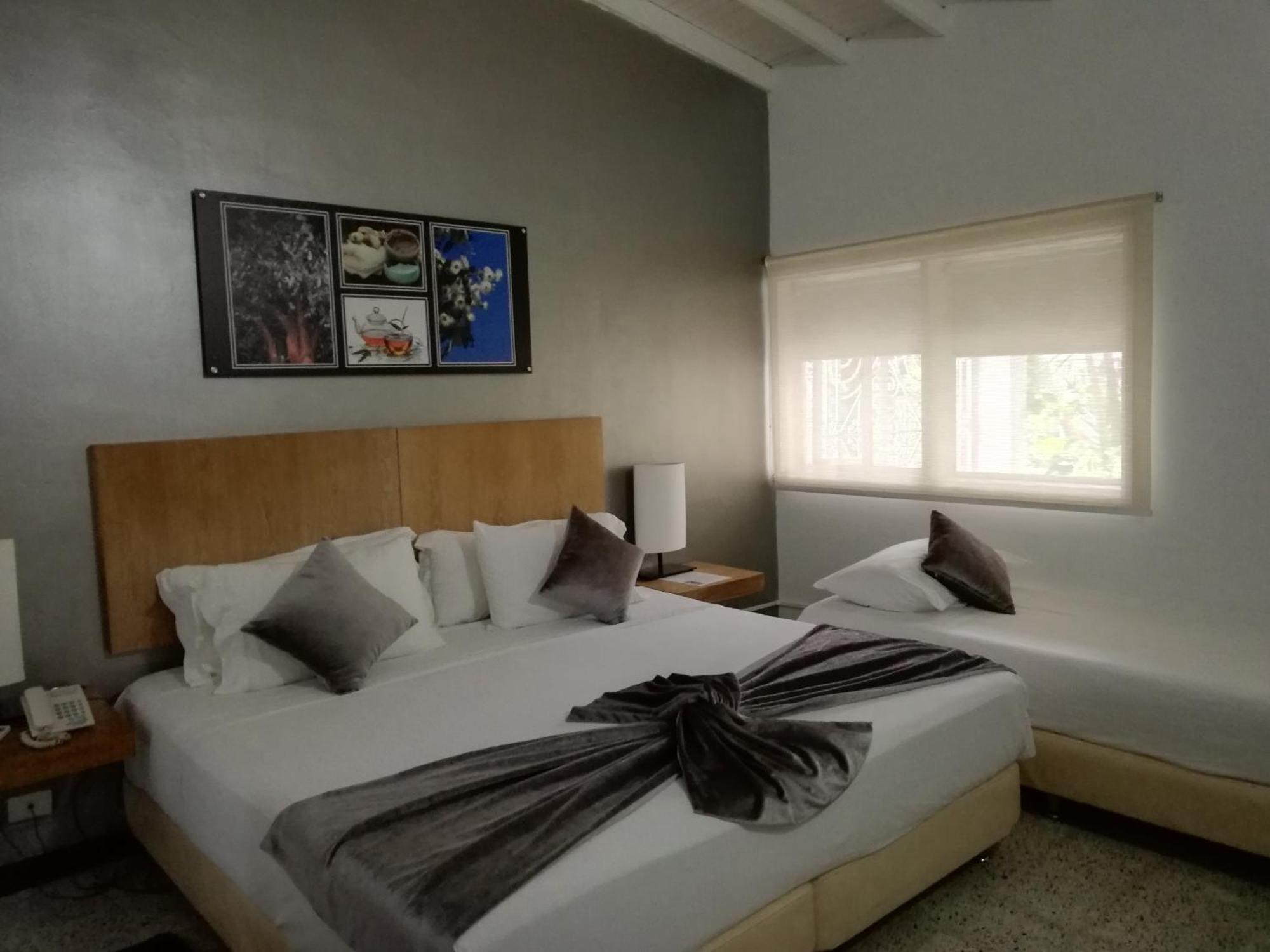 Hotel Aromax Del Campestre Μεντεγίν Εξωτερικό φωτογραφία